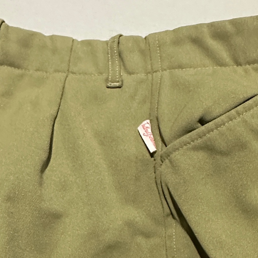 The Tailored Sportsman Khaki Breeches - Picture 2 of 8